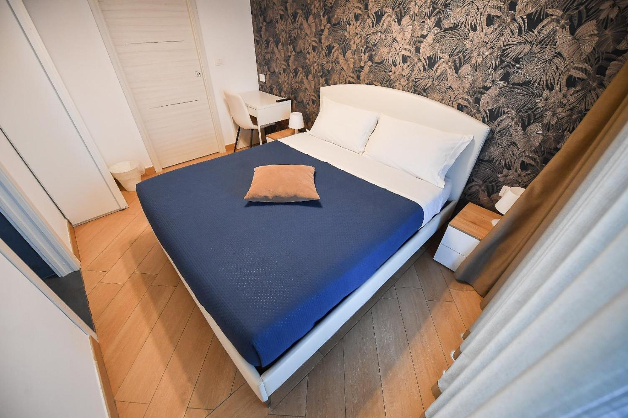 Karol Wojtyla Airport Bari Hotel Eksteriør billede